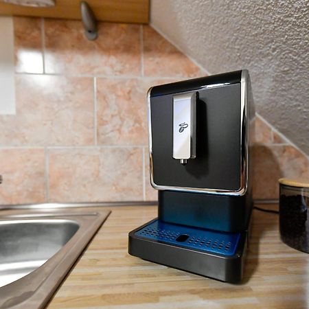 Grosses Spree Apartment, 3 Schlafzimmer Bis 10 Personen, 4X Kfz Parkplatz, Terrasse, Waschtrockner, Wlan, Netflix Cottbus Kültér fotó